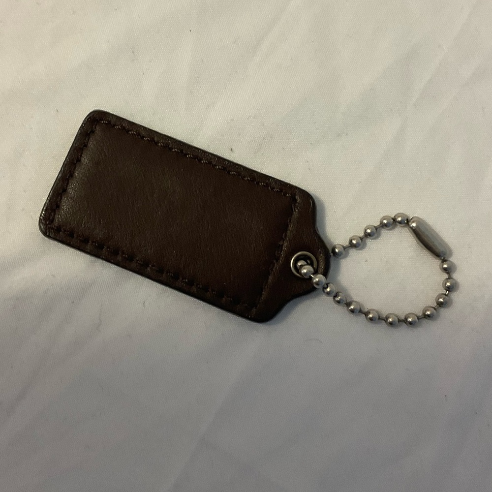 2.5" Large COACH BROWN PATENT LEATHER KEY FOB - Picture 3 of 3